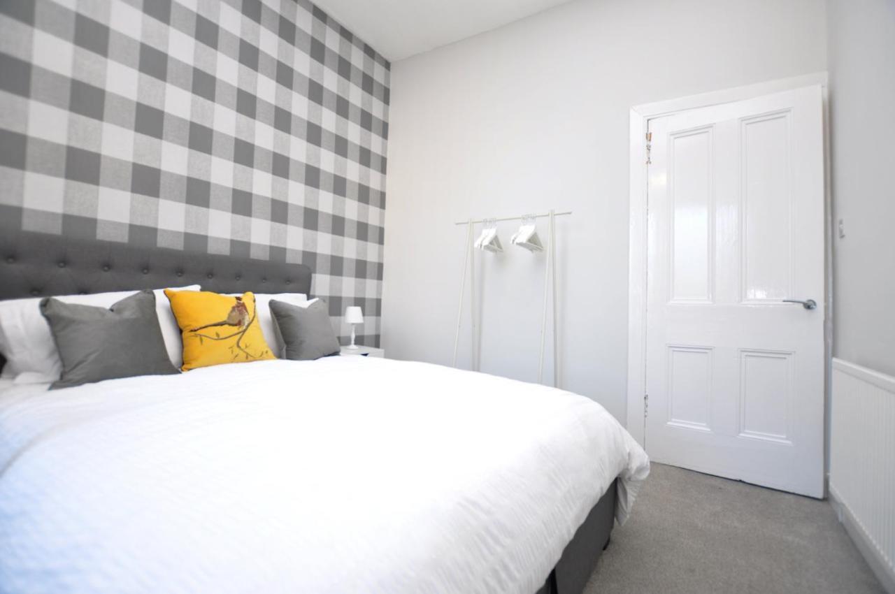 The Warren Apartment Greenock Esterno foto